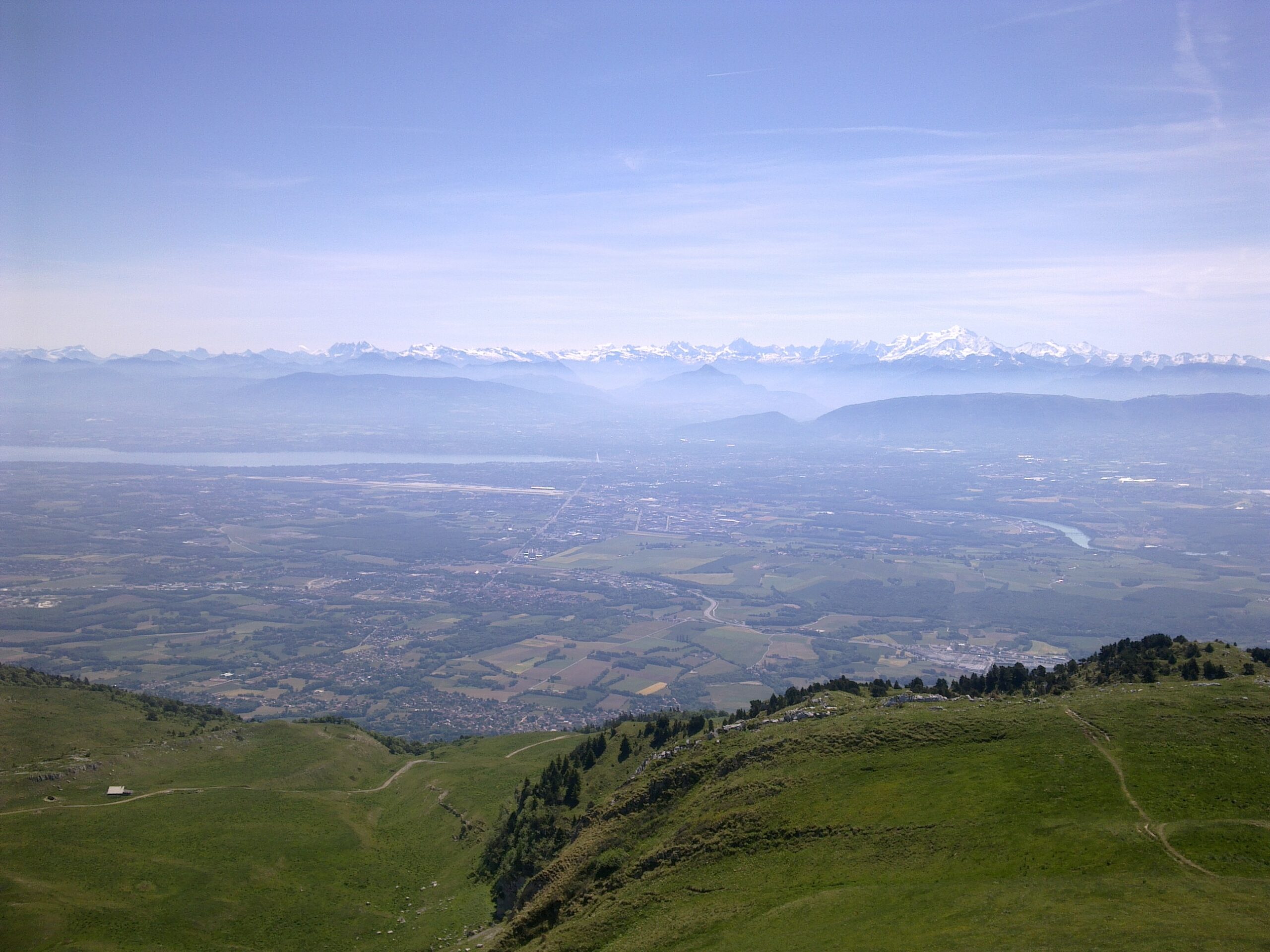 Bassin lémanique entre Jura et massif du Mont-Blanc